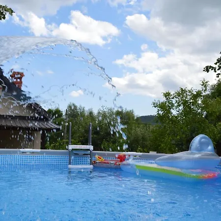 בית כפרי Macedonia, Accommodations,rentals